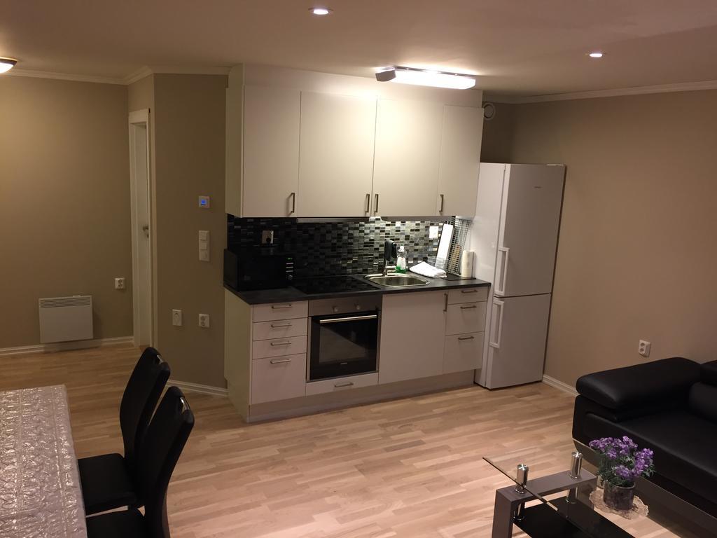 Erika'S Apartment Kalvåg エクステリア 写真